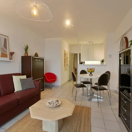 In Near Belgium Pier Appartamento